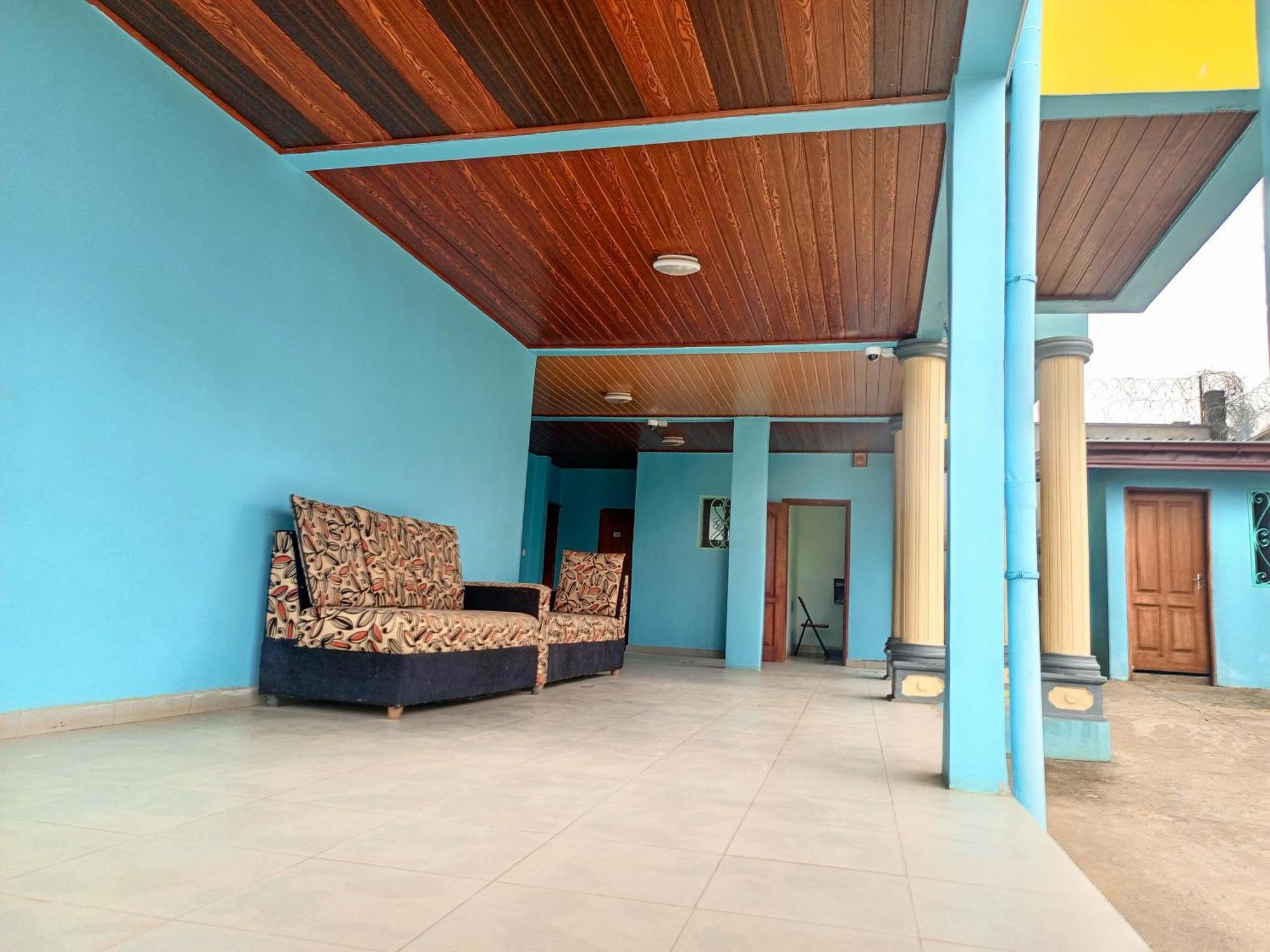 Residence Des 7 Collines Yaounde Exterior photo